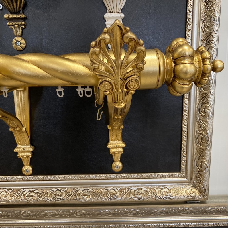 Единичен луксозен корниз 'Gold'